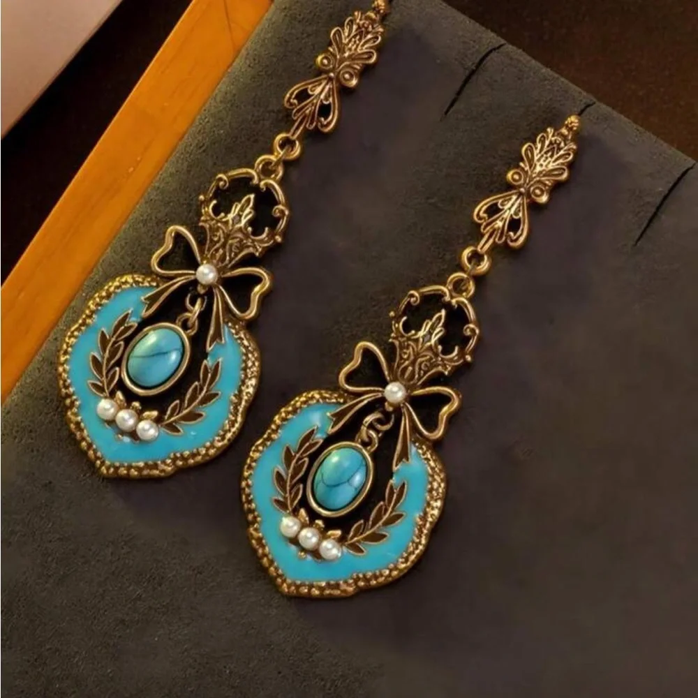Elegant Gold and Turquoise Dangle Earrings